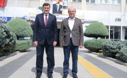 Kütahya Belediye Başkanı Kahveci’den Kırşehir Belediye Başkanı Ekicioğlu’na ziyaret